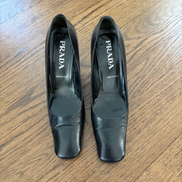 Prada black heel size 39 - Picture 1 of 3